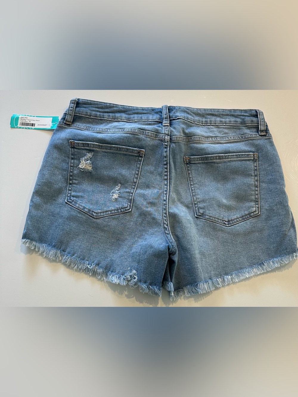 JUSTUSA Womens Sz 32 Medium Wash Stretch Denim Hi Rise Cut Off Jean Shorts NWT - Picture 5 of 7